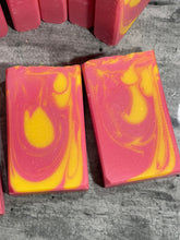 Load image into Gallery viewer, Raspberry lemonade cold process soap bar
